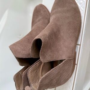 Steve Madden Taupe Suede Ankle Booties